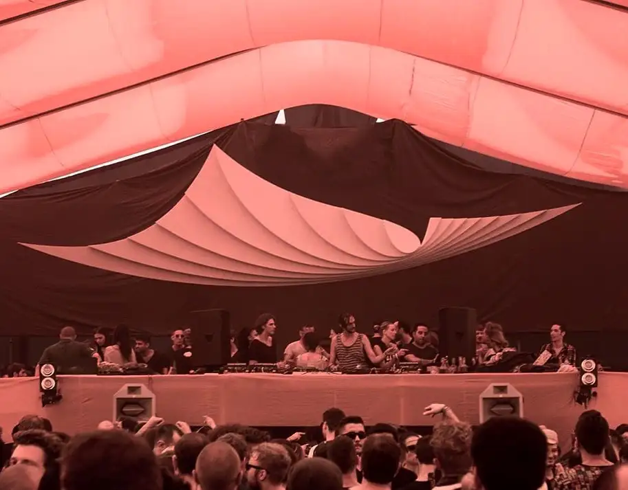 stageset, sunwaves 21
